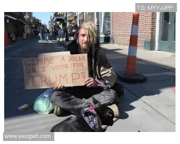 美国足球明星化身街头乞丐引发热议展现人性关怀与社会责任感