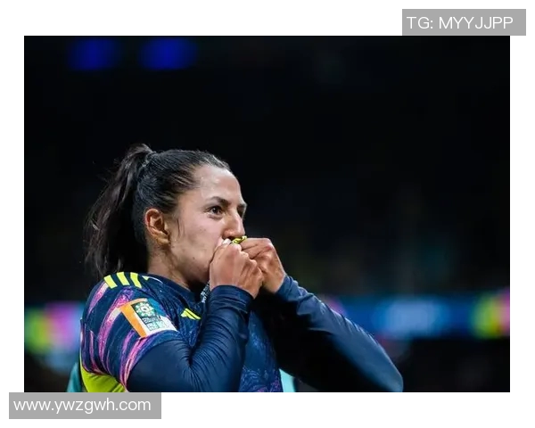 络腮胡的魅力足球场上的国外明星们风采尽显 络腮胡的魅力足球场上的国外明星们风采尽显